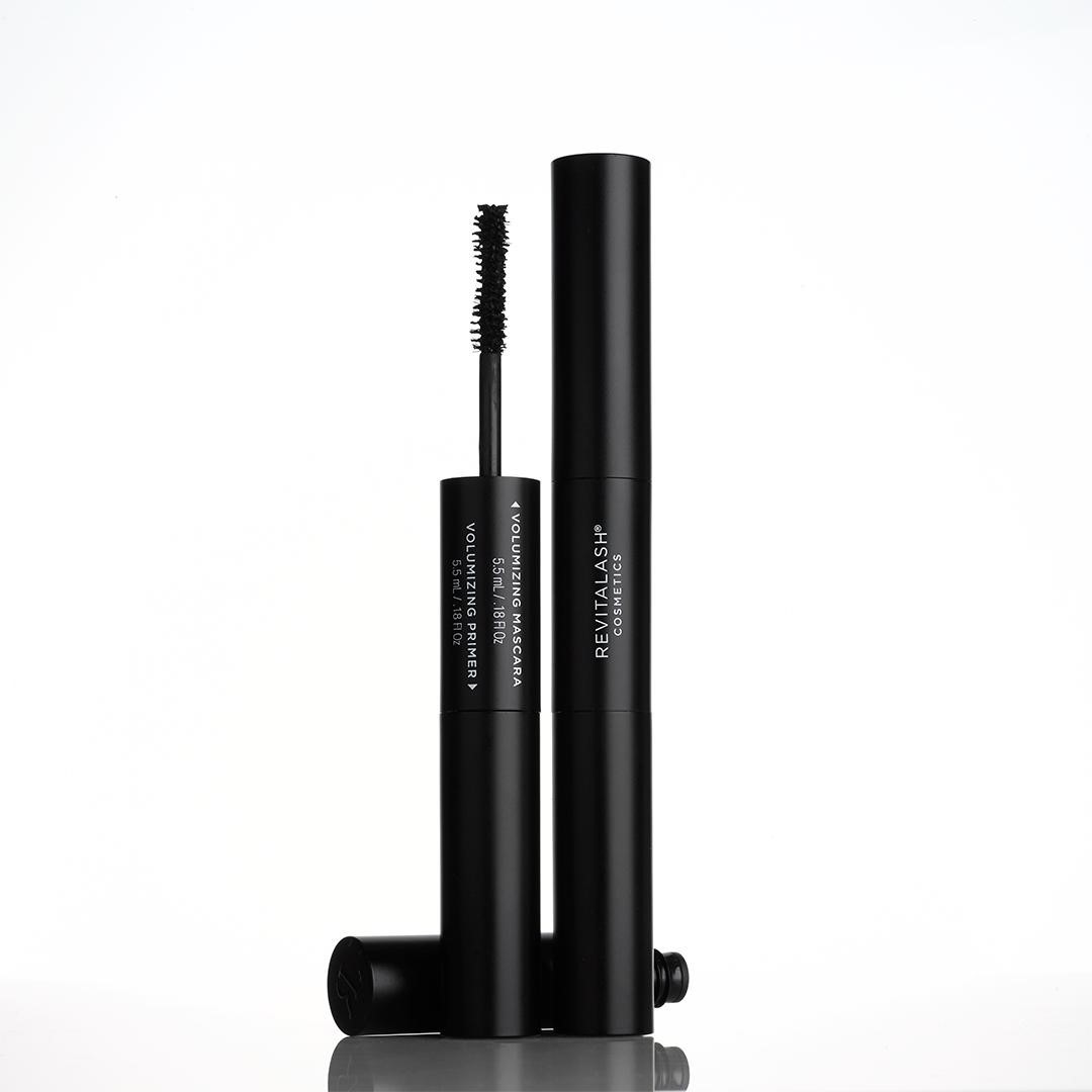 Image of double-ended volume set and applicator